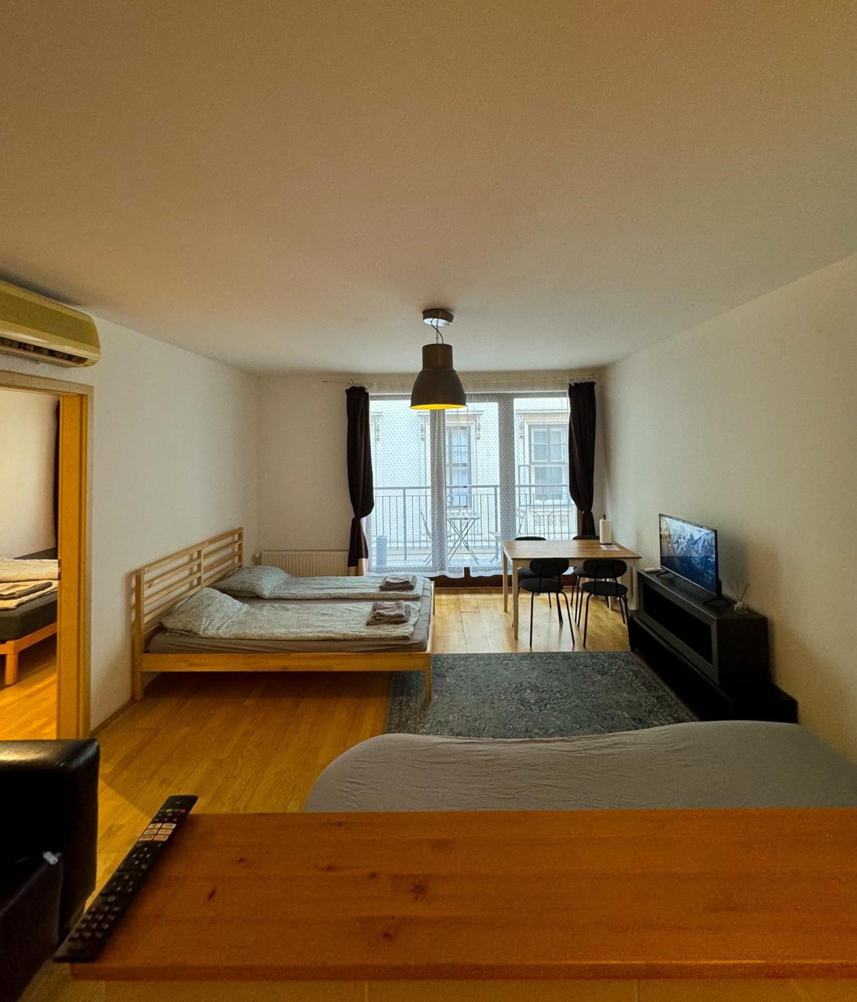 בודפשט Novo Central Apartments חדר תמונה