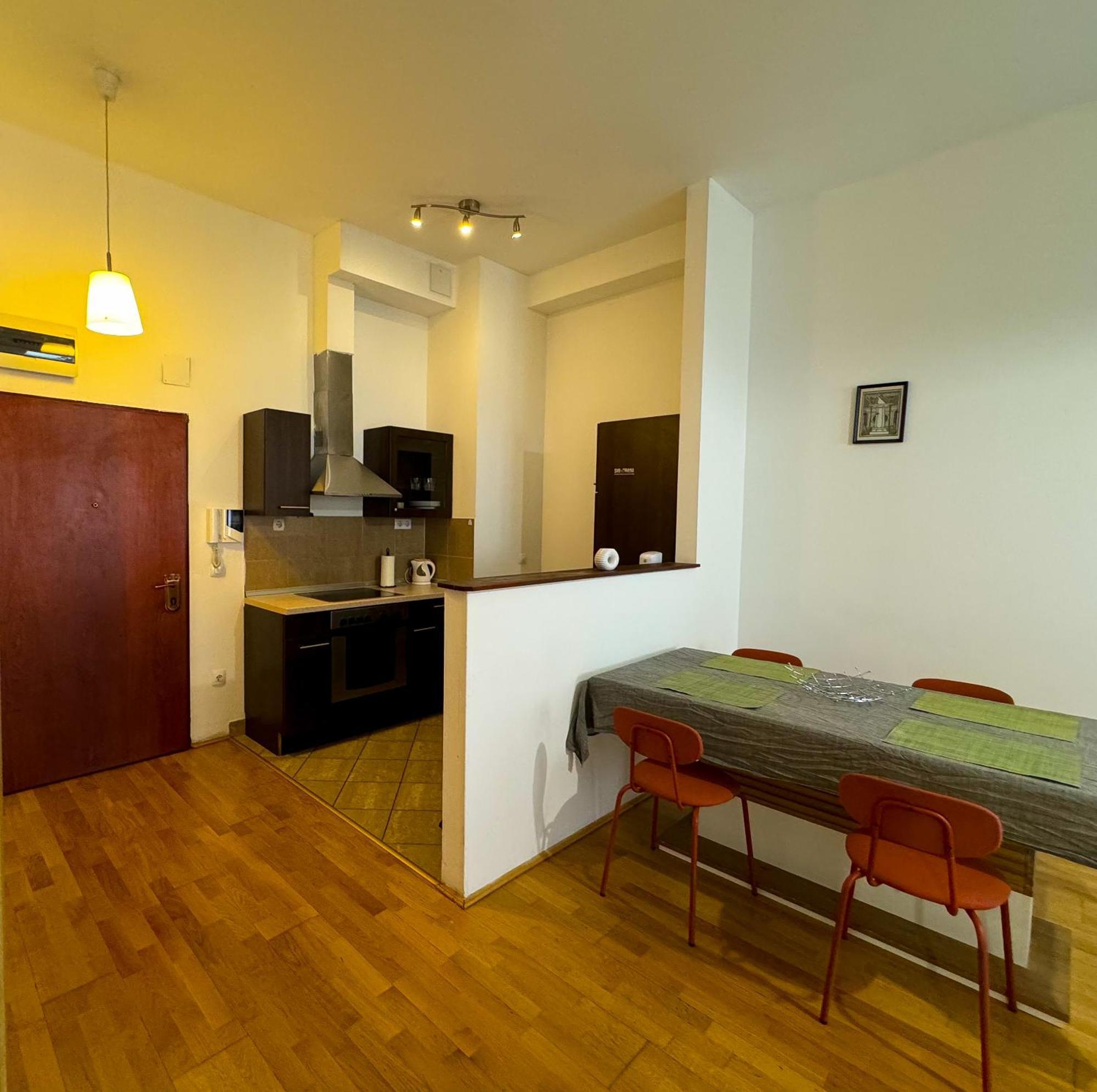 בודפשט Novo Central Apartments חדר תמונה